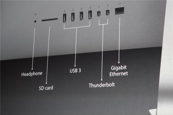 《國際電子商情》蘋果發(fā)布會與傳說中的iPad Mini。機身背部接口，有滿足大眾的USB3.0，也有自家釀造的標準Thunderbolt