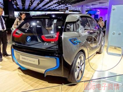 2012年度巴黎車展:BMW 另一款電動概念車 i3主要是為都會區(qū)代步為主要設(shè)計理念