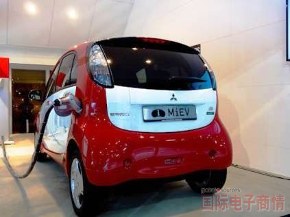 2012年度巴黎車展:三菱的i-MieV 車款配備高容量鋰離子電池與小型化、高輸出量電動馬達(dá)