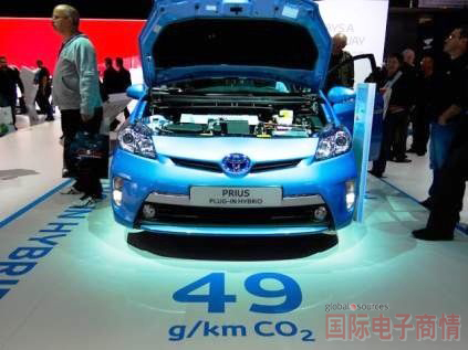 2012年度巴黎車展:日本車廠豐田(Toyota)混合動力車款Prius Plug-in Hybrid